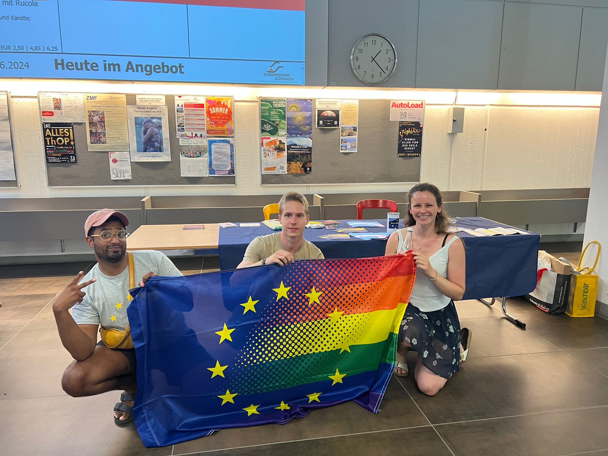 Info-Tische zum Thema Pride of  Europe